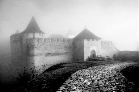 Ancient castle in a fog. Stock Photo - Budget Royalty-Free & Subscription, Code: 400-04290024
