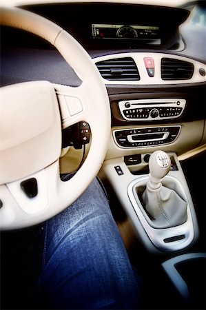 Man driving a car. Inside view. Fotografie stock - Microstock e Abbonamento, Codice: 400-04291446