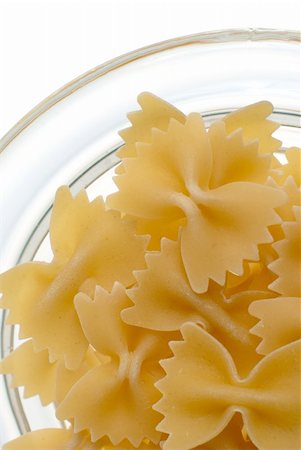 simsearch:400-04341378,k - Macro up view of yellow macaroni background. Fotografie stock - Microstock e Abbonamento, Codice: 400-04293856