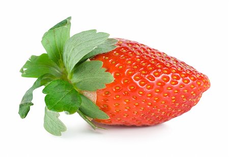 simsearch:400-05333490,k - Juicy strawberry isolated on a white background Photographie de stock - Aubaine LD & Abonnement, Code: 400-04305349