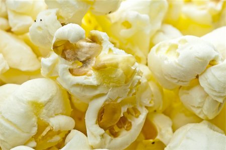 sweet and salty - closeup of fresh made popcorn Stock Photo - Budget Royalty-Free & Subscription, Code: 400-04300459