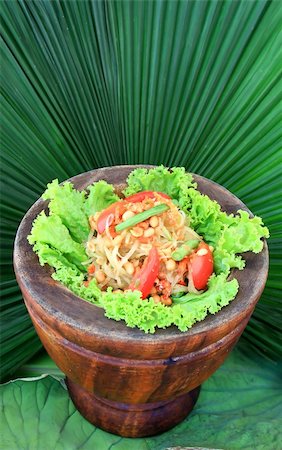 green papaya salad,Thai cuisine Stock Photo - Budget Royalty-Free & Subscription, Code: 400-04301272