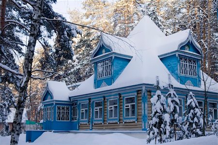 russia building snow - The Russian house in the winter in wood Stock Photo - Budget Royalty-Free & Subscription, Code: 400-04303086