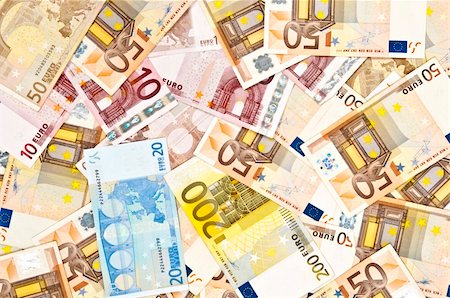simsearch:400-04436054,k - Background of many euro banknotes Fotografie stock - Microstock e Abbonamento, Codice: 400-04303163