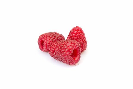 simsearch:400-05079848,k - Fresh Raspberries, photo on the white background Foto de stock - Super Valor sin royalties y Suscripción, Código: 400-04303515