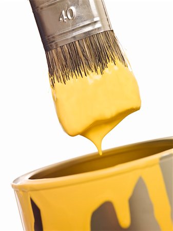 Yellow Paintbrush close up on white background Photographie de stock - Aubaine LD & Abonnement, Code: 400-04303975