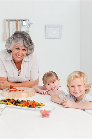 simsearch:400-04306517,k - Children cooking with their grandmother at home Stock Photo - Budget Royalty-Free & Subscription, Code: 400-04311171