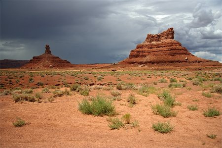 Desert landscape in Valley of the Gods, Utah Stock Photo - Budget Royalty-Free & Subscription, Code: 400-04324243