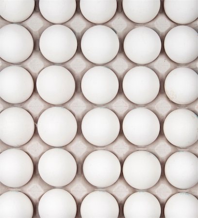 simsearch:400-04313927,k - white eggs isolated on white Photographie de stock - Aubaine LD & Abonnement, Code: 400-04324864