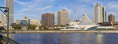 simsearch:400-04277418,k - Morning panorama of Milwaukee, Wisconsin. Stock Photo - Budget Royalty-Free & Subscription, Code: 400-04328157