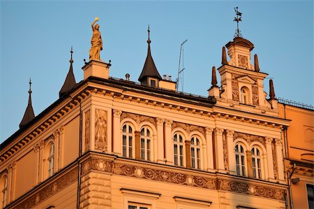 Old building in Krakow, Poland - main square. Stock Photo - Budget Royalty-Free & Subscription, Code: 400-04329553