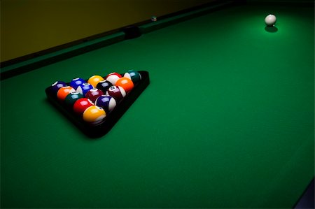 simsearch:400-08156505,k - Billiard game Fotografie stock - Microstock e Abbonamento, Codice: 400-04338011