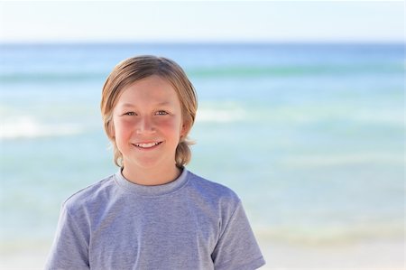 Boy at the beach Stock Photo - Budget Royalty-Free & Subscription, Code: 400-04332011