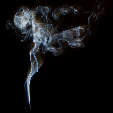 simsearch:400-04332303,k - The abstract figure of the smoke on a black background Photographie de stock - Aubaine LD & Abonnement, Code: 400-04332302