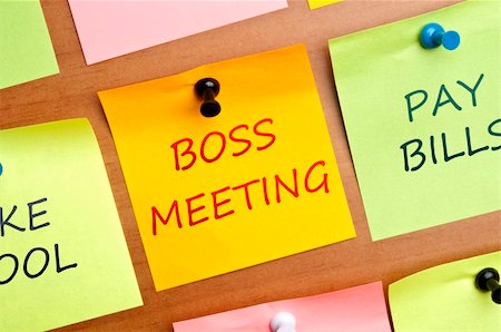 simsearch:400-04835143,k - Boss meeting post it on wooden wall Stock Photo - Budget Royalty-Free & Subscription, Code: 400-04332813