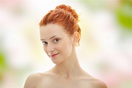 simsearch:400-05732399,k - Beautiful young redhead portrait Foto de stock - Super Valor sin royalties y Suscripción, Código: 400-04346758