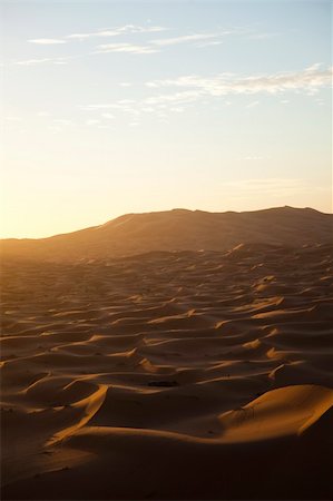 simsearch:400-04340052,k - Desert dunes in Morocco Photographie de stock - Aubaine LD & Abonnement, Code: 400-04340028