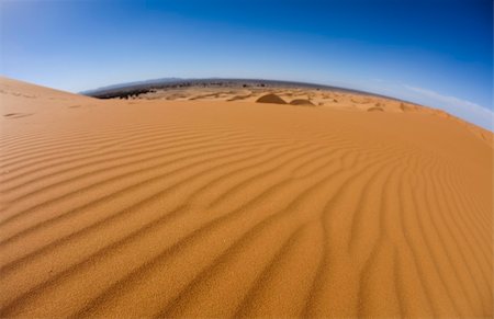 simsearch:400-04340052,k - Desert dunes in Morocco Photographie de stock - Aubaine LD & Abonnement, Code: 400-04340035