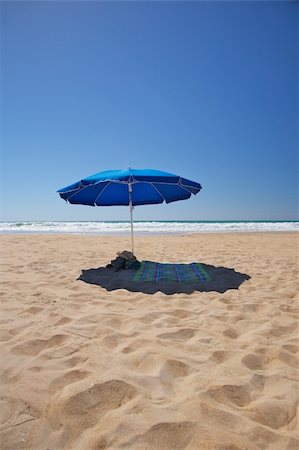 parasol at Conil Beach in Cadiz Andalusia Spain Foto de stock - Super Valor sin royalties y Suscripción, Código: 400-04343390