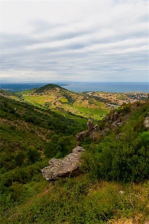 simsearch:400-05927708,k - Mountain landscape with cloud In southeast Region Franse Stockbilder - Microstock & Abonnement, Bildnummer: 400-04354893