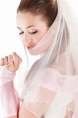 simsearch:400-05201906,k - Beautiful woman dressed as a bride over white background Stockbilder - Microstock & Abonnement, Bildnummer: 400-04355964