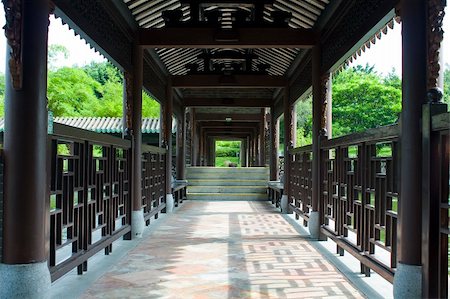 Traditional Chinese architecture, long corridor in outdoor park Stock Photo - Budget Royalty-Free & Subscription, Code: 400-04356810
