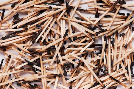 simsearch:400-04313927,k - Many burned matches in random spread for background Photographie de stock - Aubaine LD & Abonnement, Code: 400-04350609