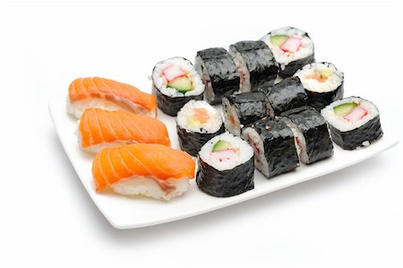 simsearch:400-08192842,k - Different Types of Maki Sushi and Nigiri Sushi in Sushi Set Foto de stock - Super Valor sin royalties y Suscripción, Código: 400-04353214