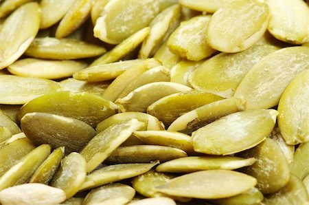 simsearch:400-04820004,k - Close up of the pumpkin seeds Stockbilder - Microstock & Abonnement, Bildnummer: 400-04366084