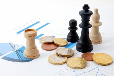 simsearch:400-07974419,k - chess man over business chart admonish to strategic behavior Stockbilder - Microstock & Abonnement, Bildnummer: 400-04368579