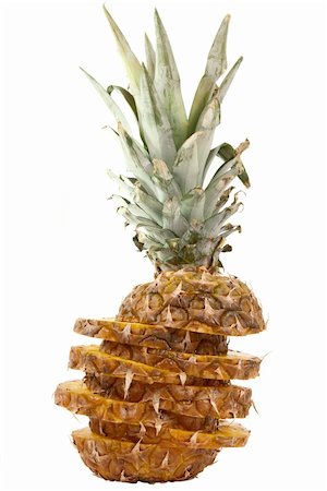 simsearch:400-08529320,k - pineapple on white background Foto de stock - Super Valor sin royalties y Suscripción, Código: 400-04363313