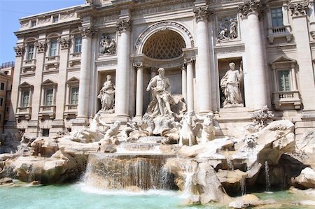 fontäne - The Trevi Fountain ( Fontana di Trevi ) in Rome, Italy Stock Photo - Budget Royalty-Free & Subscription, Code: 400-04379228