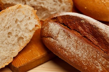 simsearch:400-07716727,k - Assorted bread Foto de stock - Super Valor sin royalties y Suscripción, Código: 400-04379682