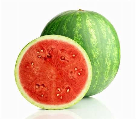 simsearch:400-05886533,k - Melon d'eau isolé sur fond blanc Photographie de stock - Aubaine LD & Abonnement, Code: 400-04386768