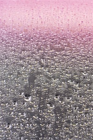 Water Droplets on Glass with Purple Gradient Photographie de stock - Aubaine LD & Abonnement, Code: 400-04386919