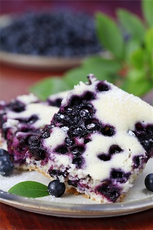 simsearch:400-04709493,k - Delicious homemade sponge cake with wild blueberries. Shallow DOF Stock Photo - Budget Royalty-Free & Subscription, Code: 400-04380215