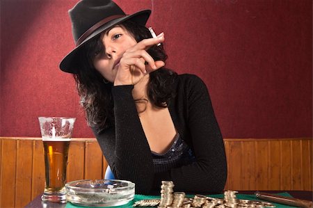 Young girl playing poker Stock Photo - Budget Royalty-Free & Subscription, Code: 400-04380704