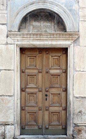 simsearch:400-04691130,k - Antique side door of St. Eleftherios orthodox church in Athens, Greece Foto de stock - Royalty-Free Super Valor e Assinatura, Número: 400-04381499