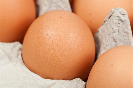 Brown eggs in an egg carton Stock Photo - Budget Royalty-Free & Subscription, Code: 400-04394509