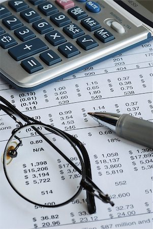 Audit the company balance sheet and financial statement Fotografie stock - Microstock e Abbonamento, Codice: 400-04397989