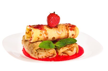 simsearch:400-06736285,k - sweet pancakes with strawberry and mint Foto de stock - Super Valor sin royalties y Suscripción, Código: 400-04399557