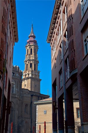 Our Lady Of The Pillar Basilica in Zaragoza, Spain Stock Photo - Budget Royalty-Free & Subscription, Code: 400-04392206