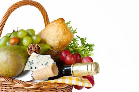 endives cook - Wine, ciabatta, cheese, herbs, grapes and pear in a wicker basket for picnic. Stock Photo - Budget Royalty-Free & Subscription, Code: 400-04393886