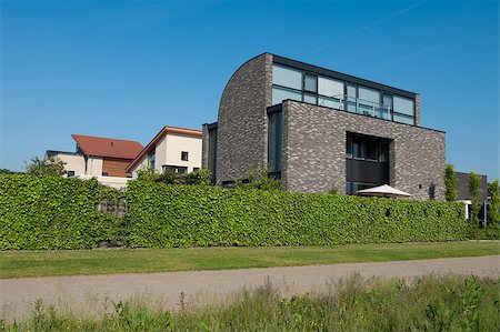 simsearch:400-04018755,k - exterior of a modern house in borne, netherlands Stock Photo - Budget Royalty-Free & Subscription, Code: 400-04408062