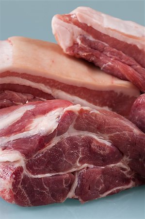 Fresh raw pork and brisket Foto de stock - Royalty-Free Super Valor e Assinatura, Número: 400-04408358