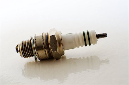 Spark plug and reflection on white background Stock Photo - Budget Royalty-Free & Subscription, Code: 400-04400449
