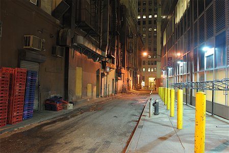 dirty city - A backstreet alleyway at night Stock Photo - Budget Royalty-Free & Subscription, Code: 400-04402841