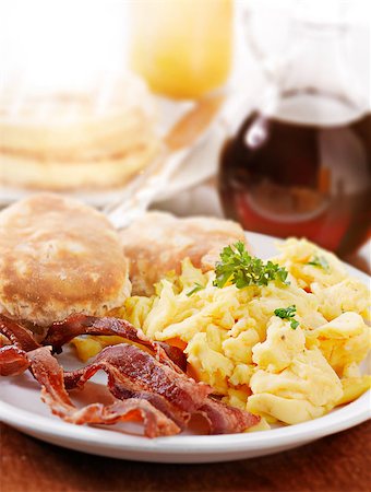 bright huge breakfast Foto de stock - Super Valor sin royalties y Suscripción, Código: 400-04414141