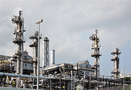 distillation - Gas industry Photographie de stock - Aubaine LD & Abonnement, Code: 400-04424280