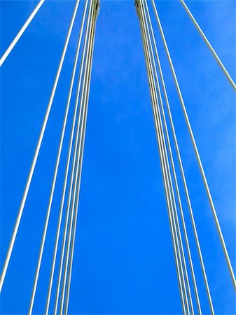 simsearch:400-05168022,k - New structure of suspension bridge cables perspective Photographie de stock - Aubaine LD & Abonnement, Code: 400-04425751